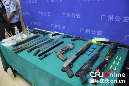 廣州警方多地作戰(zhàn)摧毀南沙一特大涉黑團伙