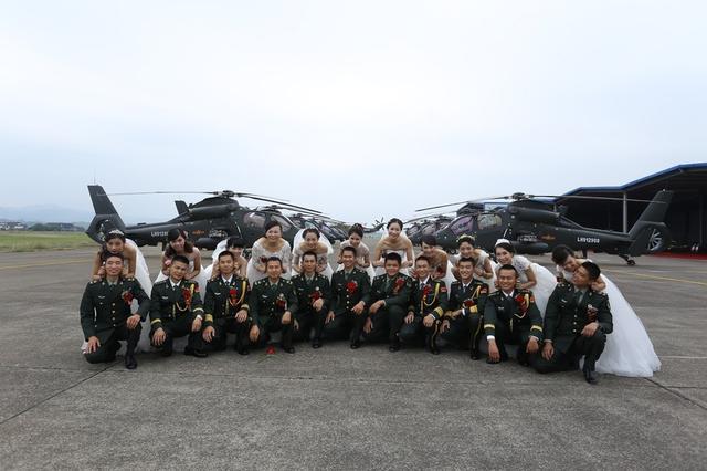 妻子被判定為植物人 軍人堅持105天把她喚醒