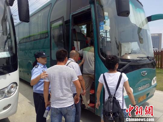 廣西北海重拳打擊涉傳“一日游”解救新人百余名